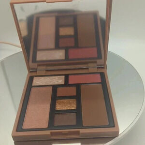 NIB Ciate London Brazilian Glow Face Palette in Medium Dark
